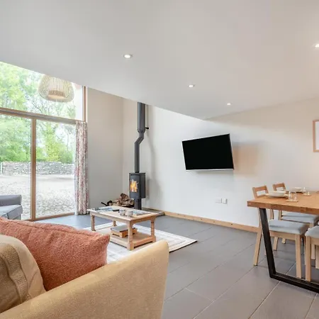 펜션 2 Bed In Bassenthwaite Oc-b40273 *